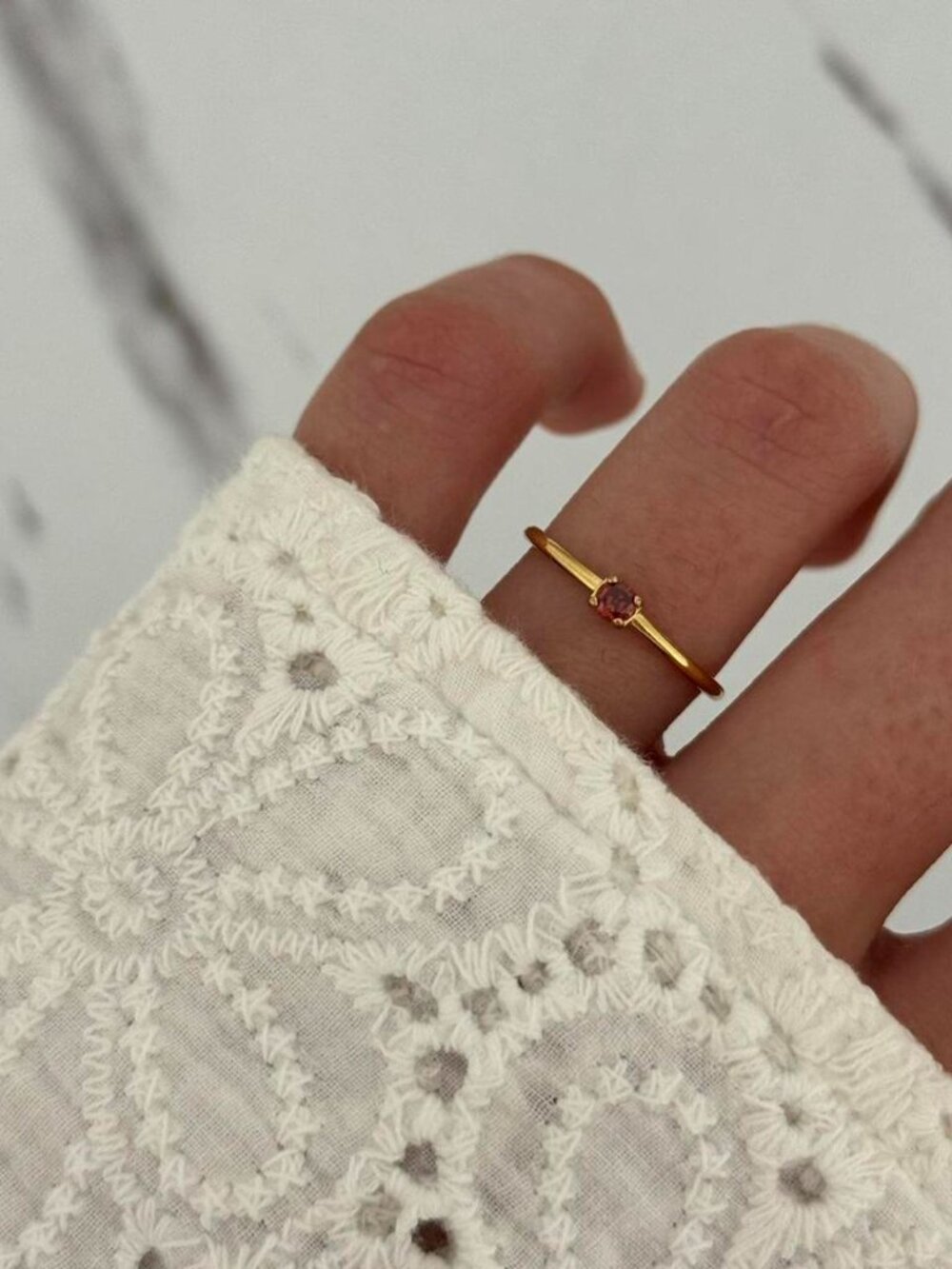 SKU0103 Women Vintage gold ring with red zircon stone stainless steel + gift bag